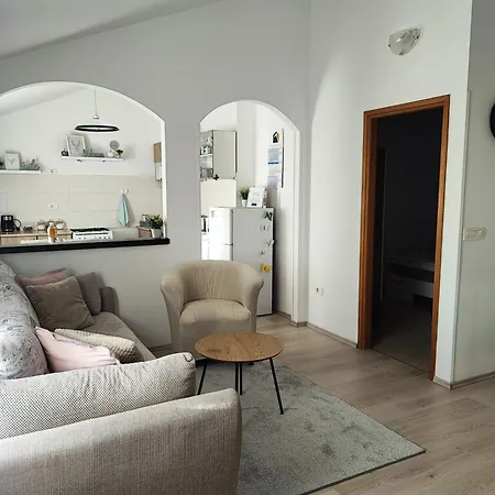 Apartament Nika