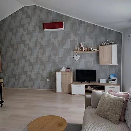 Apartament Nika *