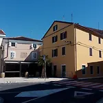 Nika *