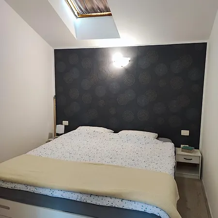 Nika Apartman *